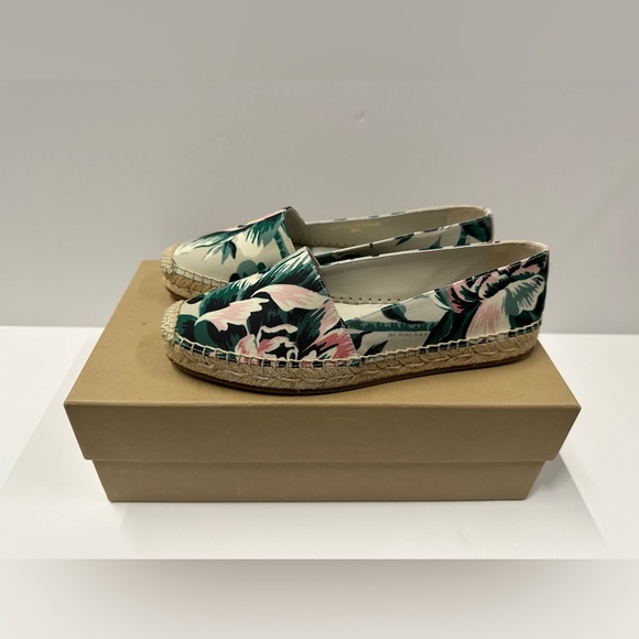 Burberry Pink and Teal Floral Canvas and Leather Espadrille Flats in size 36 - Picture 3 of 4